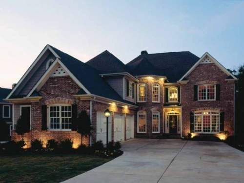 In a short paragraph, explain 3 things that you like about this home.