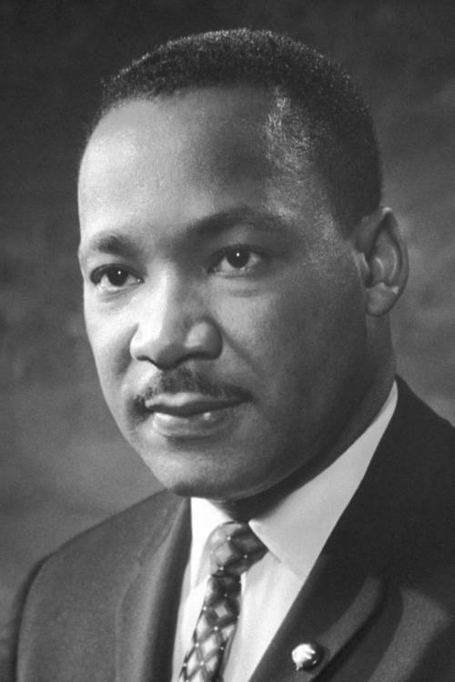 What was the main difference between Martin Luther King Jr.’s methods of protest, and how police and