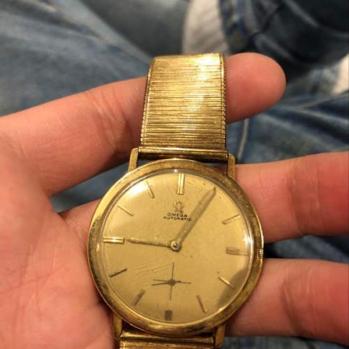 What type of watch is this exactly  year and model