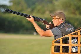 Who holds the fastest trapshooting record?