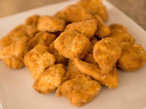 WHO LIKES CHICKEN NUGGETS