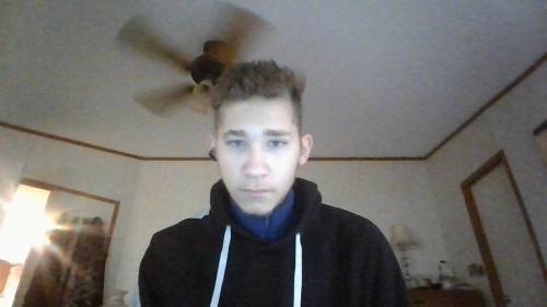 how do i look. Rate me one to ten. I am a really nice person, im 16, funny, and have a really great