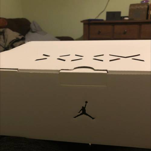 Do u like my box..........