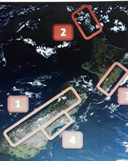 Which of New Zealand's physical features is circled by number 2 on the map above?

A. the Northern