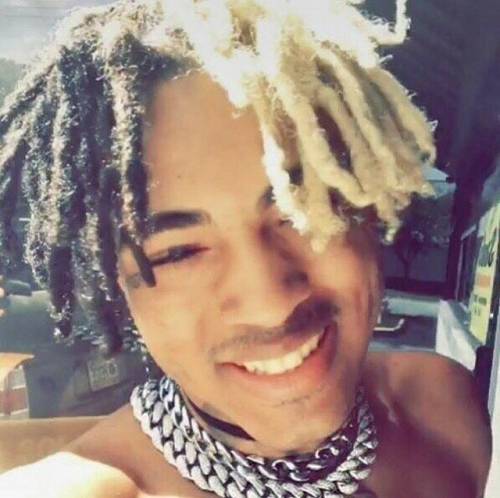 Daily picture of jahseh (xxxtentacion)!!<3