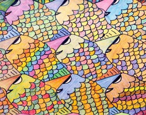 Help me plz this for art I have to make a tessellation like the ones in the pic but I have to draw