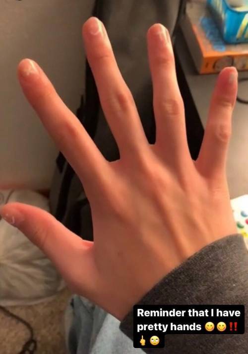 Are my hands pretty? i am a boy by the way