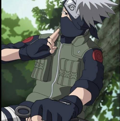 Bless your eyes with a picture of Kakashi 
You can’t tell me he’s not hot!!