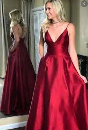 Hey guys so for my prom I am wearing red, and I am going to hang with my friends and the second pic