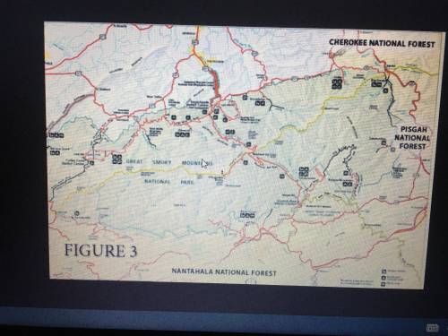 Using FIGURE.3, what national forest borders Great Smokey Mountain National Park to the South?